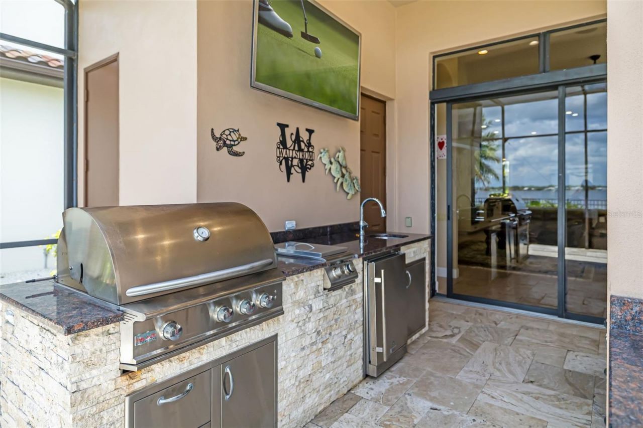 4015 Hawk Island Drive, Bradenton, FL 34208 Photo