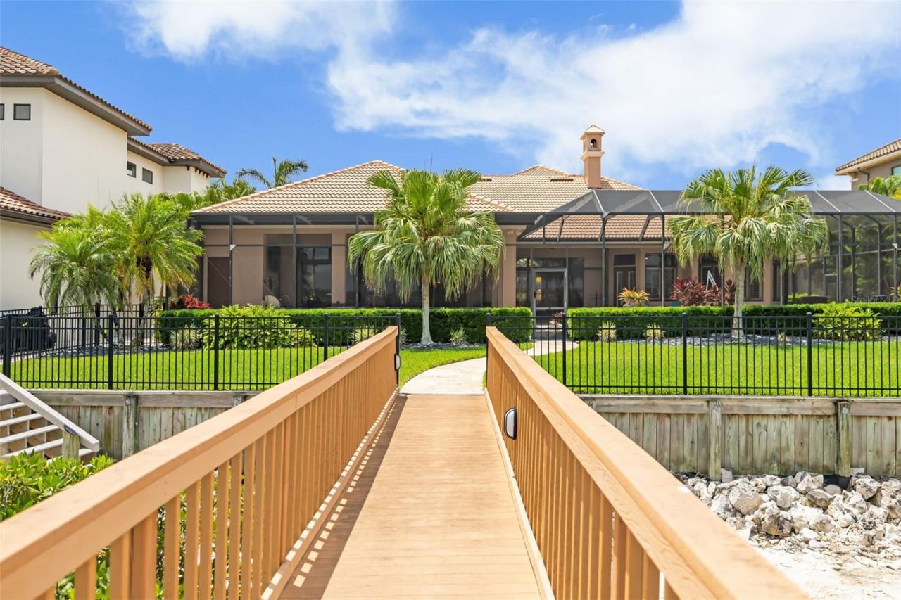4015 Hawk Island Drive, Bradenton, FL 34208 Photo