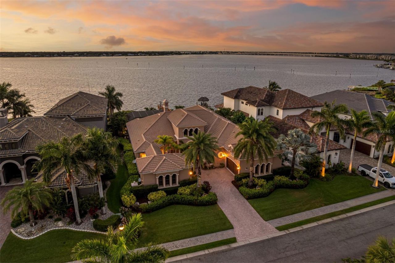 4015 Hawk Island Drive, Bradenton, FL 34208 Photo