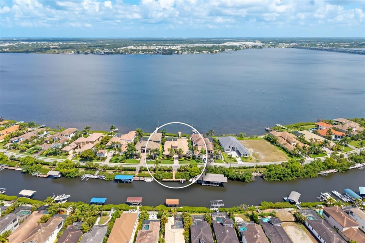 4015 Hawk Island Drive, Bradenton, FL 34208 Photo
