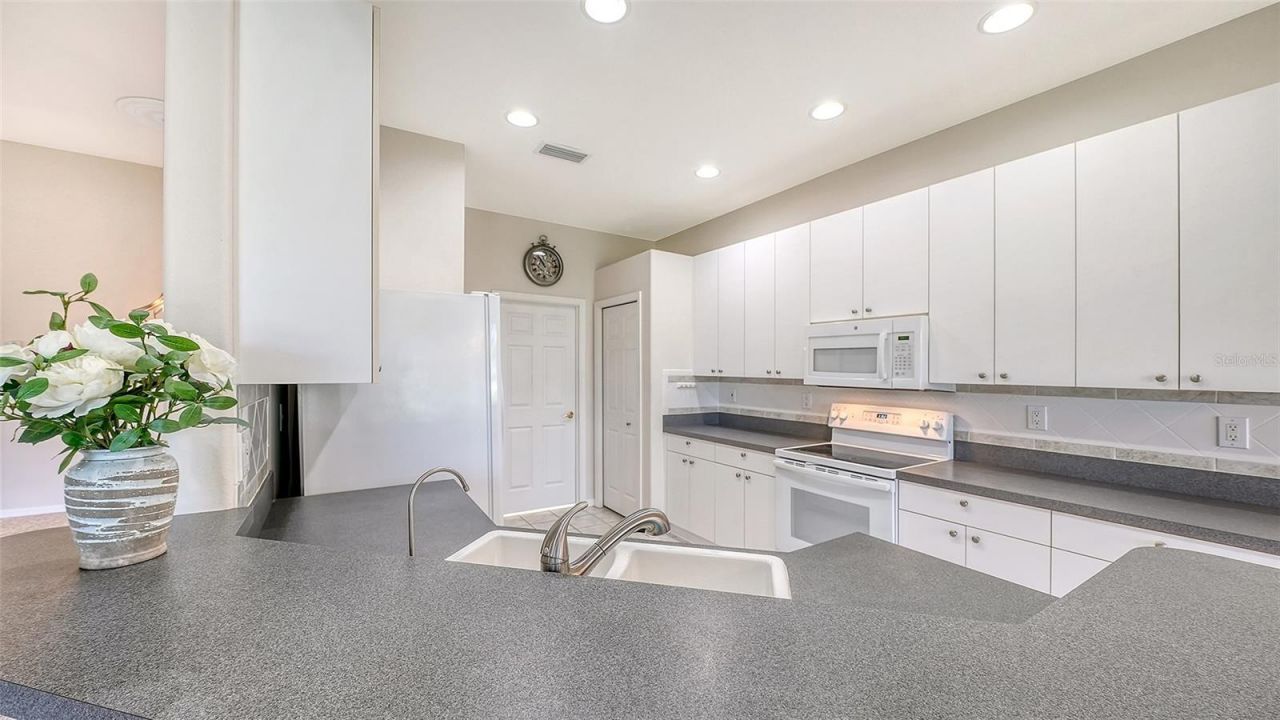 750 Back Nine Drive , Venice, FL 34285 Photo