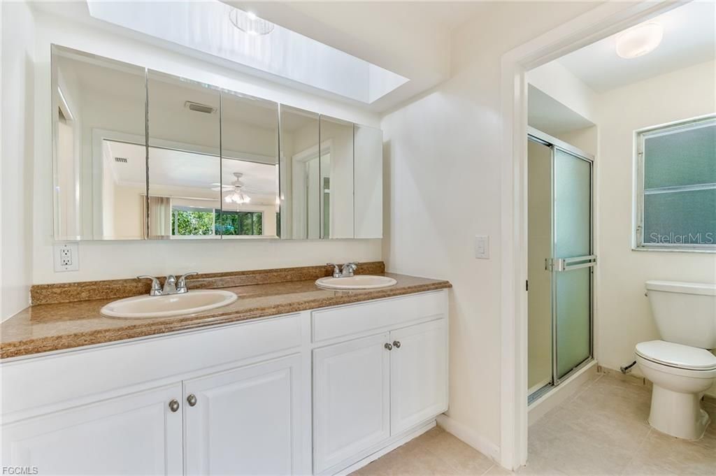 5661 Eichen Circle E, Fort Myers, FL 33919 Photo
