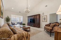 266 Wedgefield Dr.  photo 4