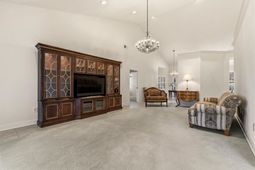 266 Wedgefield Dr.  photo 4