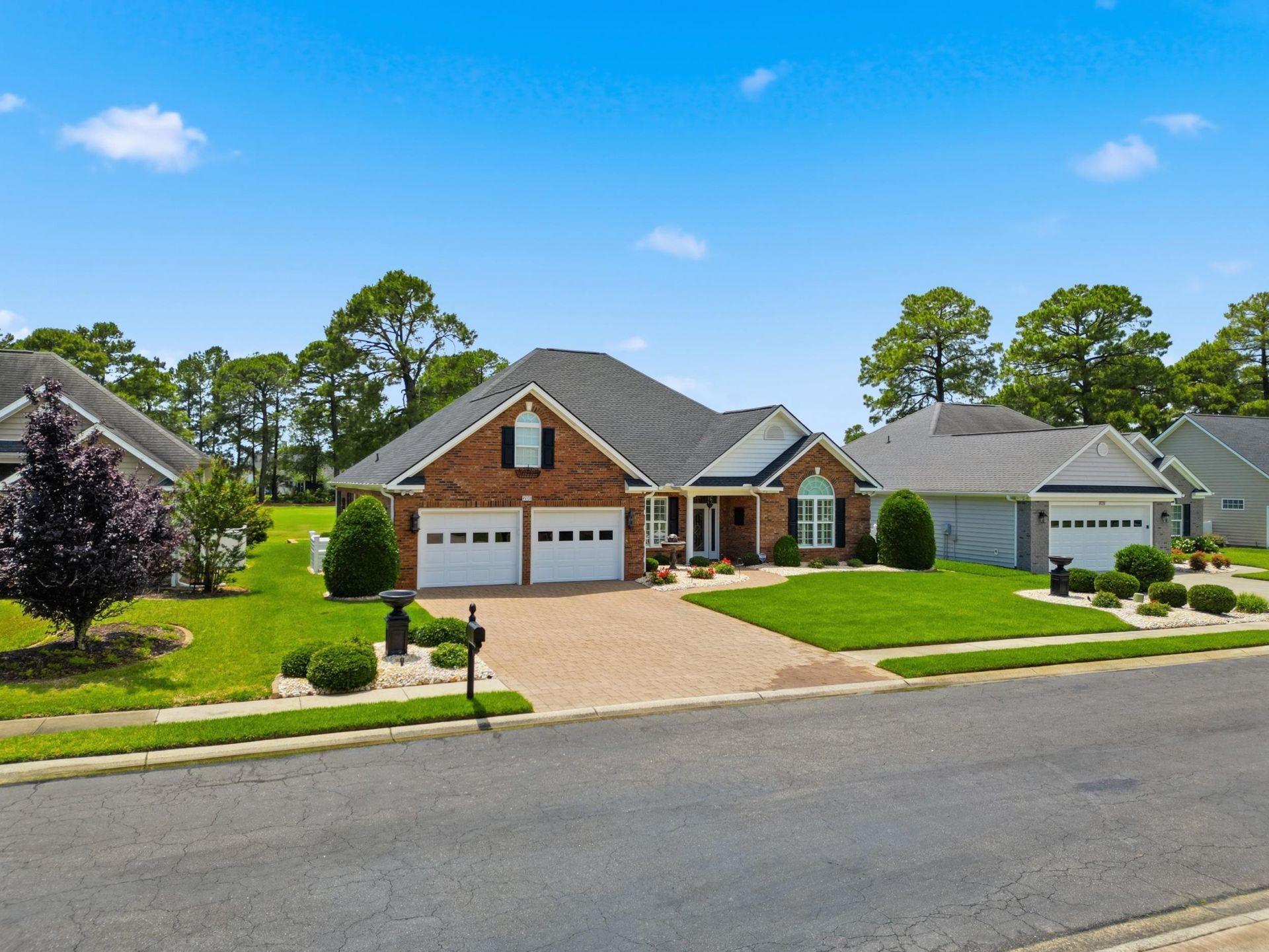 266 Wedgefield Dr.  Photo 68