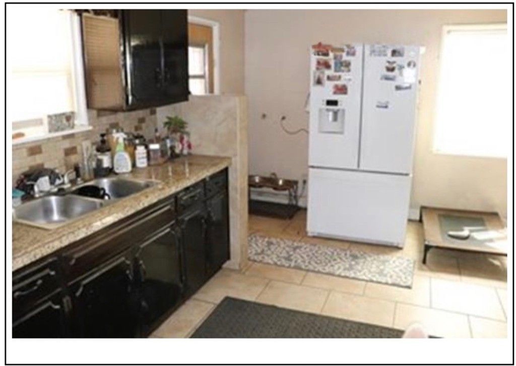 2955 N Mountain View Ave, San Bernardino, CA 92405 Main Photo