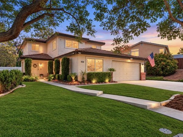 31582 Golden Lion Drive, Temecula, CA 92591