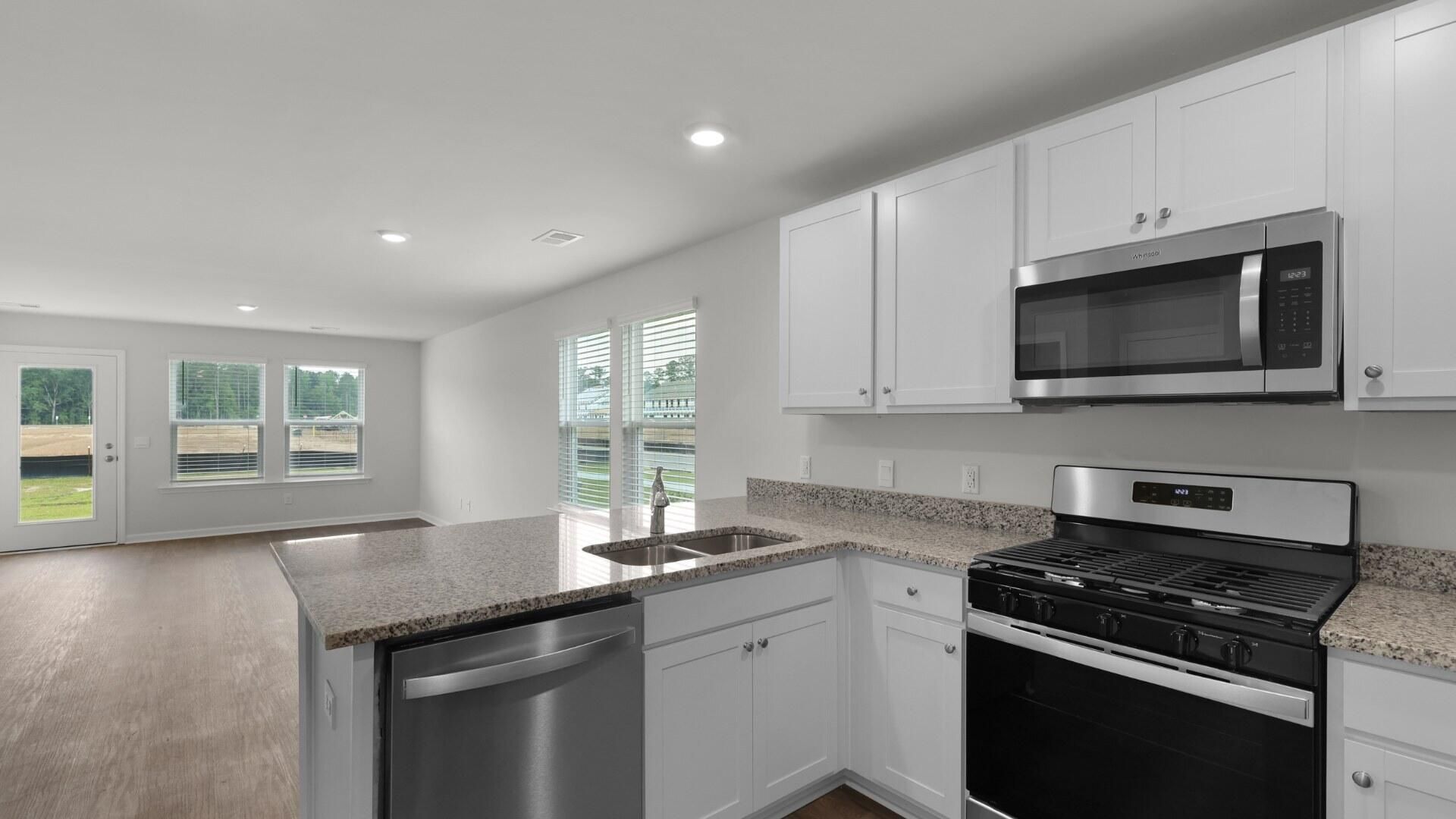 842 Long Bluff Road Photo 4