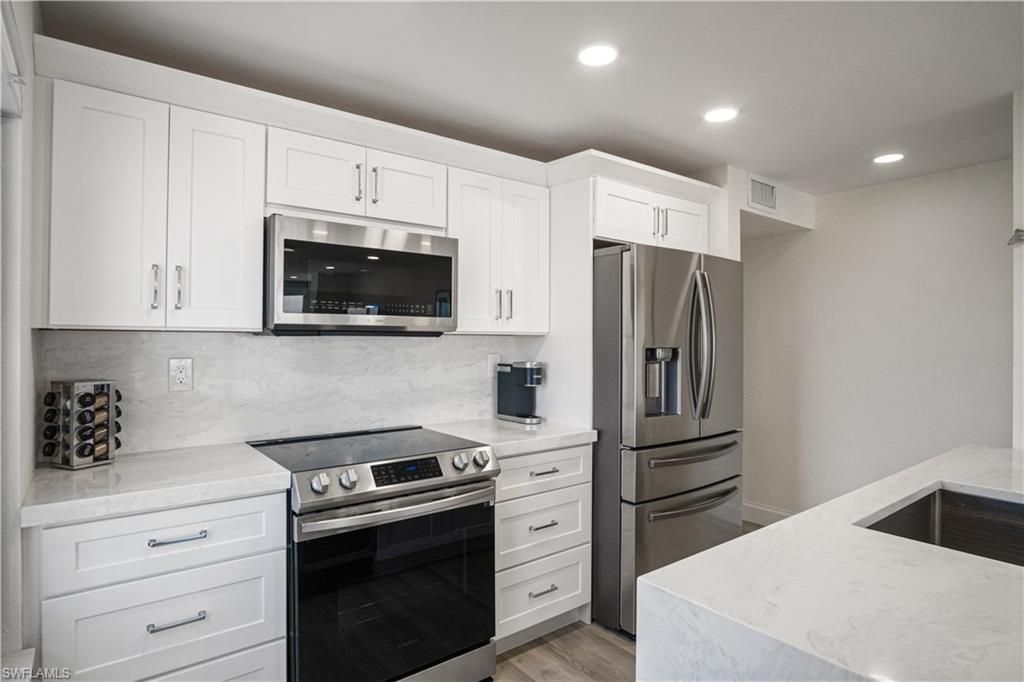 25820 Hickory Blvd , Unit 301, Bonita Springs, FL 34134 Photo