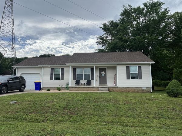 130 Stone Mountain Court , Bowling Green, KY 42101