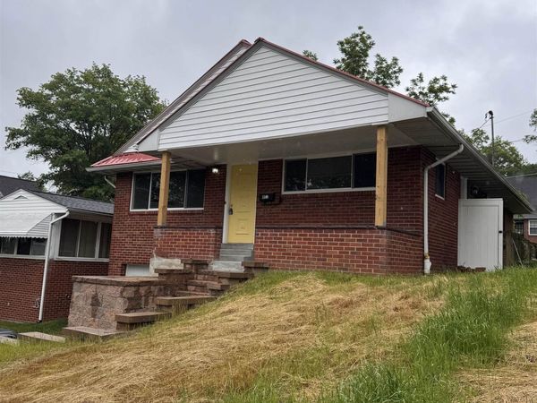 1508 Upland Ct, Huntington, WV 25701