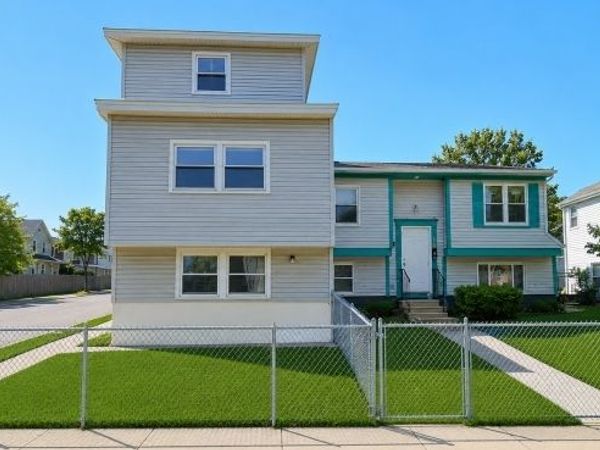 237 Smith St, Newark, NJ 07106
