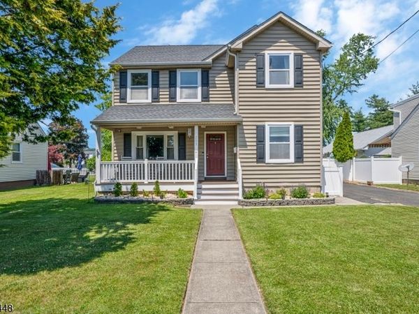 203 Harris Ave, Middlesex, NJ 08846