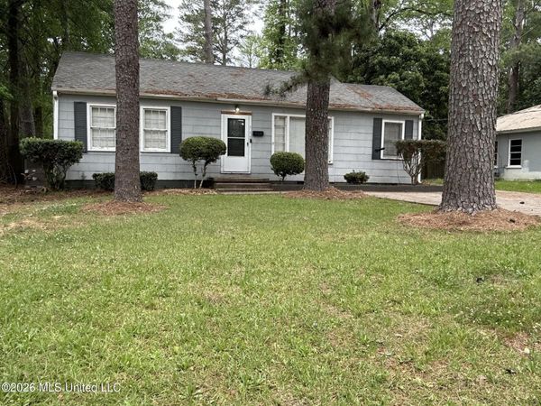 712 Broadmoor Drive, Jackson, MS 39206