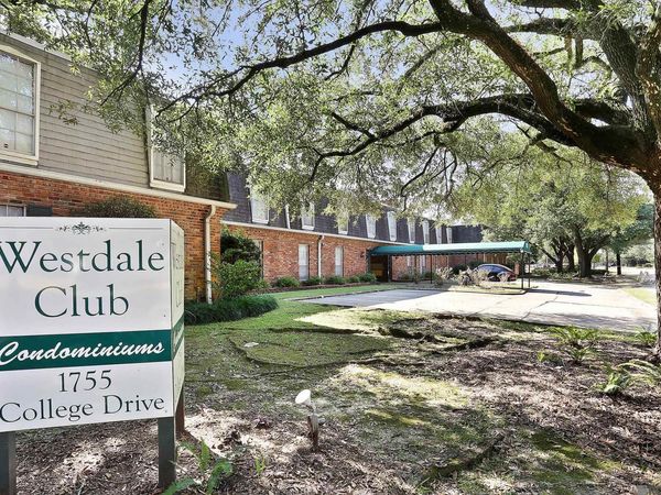 1755 College Dr, Unit #110, Baton Rouge, LA 70808