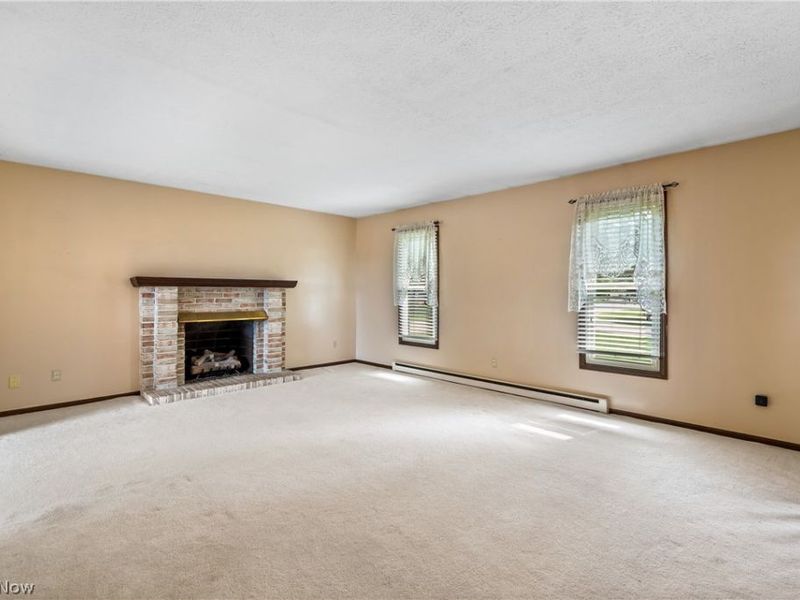 11033 Santa Fe Trail NE, Hartville, OH 44632 Photo 18