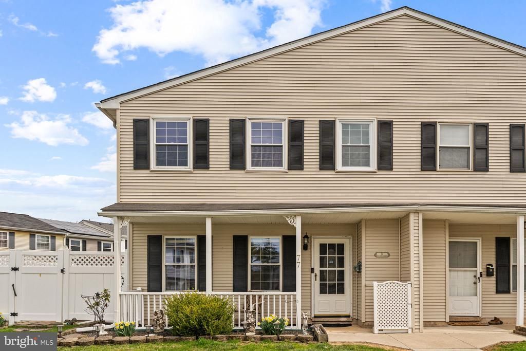 77 RELIANCE SQUARE, TELFORD, PA 18969