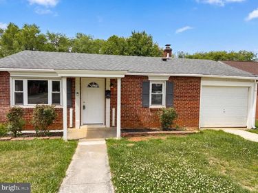 420 MANASSAS AVENUE , FRONT ROYAL, VA 22630