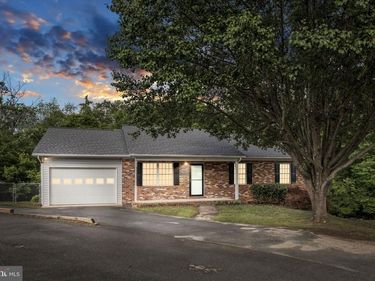 7 PAYTON COURT, FREDERICKSBURG, VA 22405