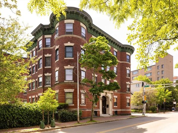 276 Harvard Street, Unit 6, Cambridge, MA 02139