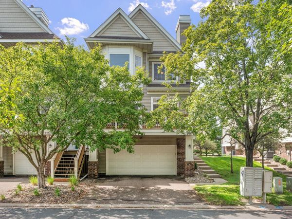 208 Christenson Way NE, Fridley, MN 55432