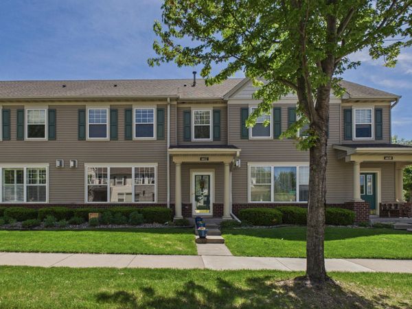 6612 Lamplight Drive, Albertville, MN 55301