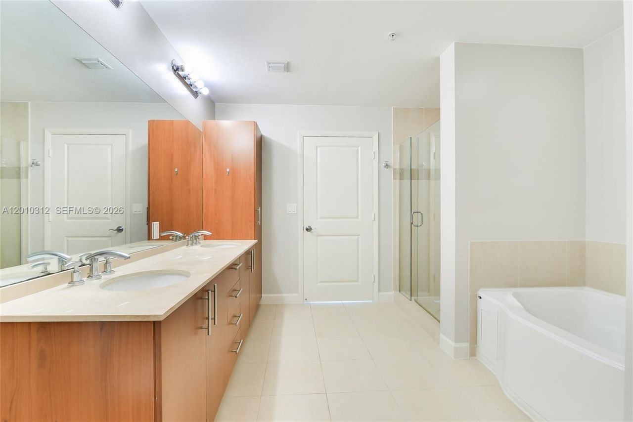 1945 S Ocean Dr , Unit 1609, Hallandale Beach, FL 33009 Photo