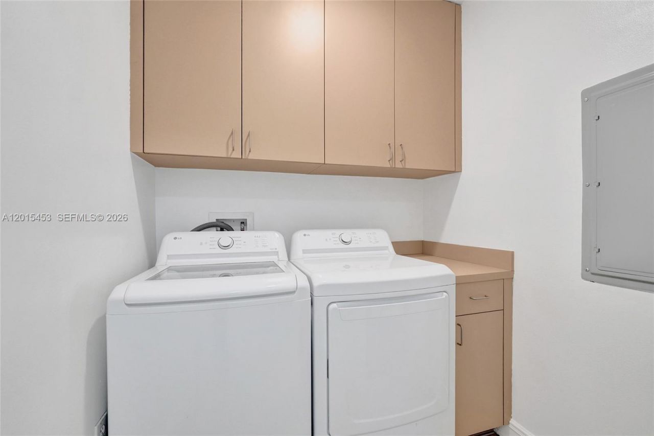16135 Emerald Estates Dr, Unit 166, Weston, FL 33331 Photo