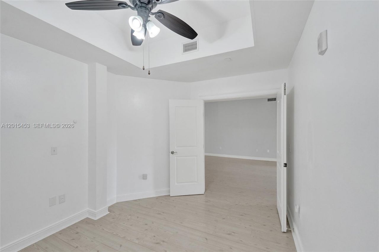 16135 Emerald Estates Dr, Unit 166, Weston, FL 33331 Photo