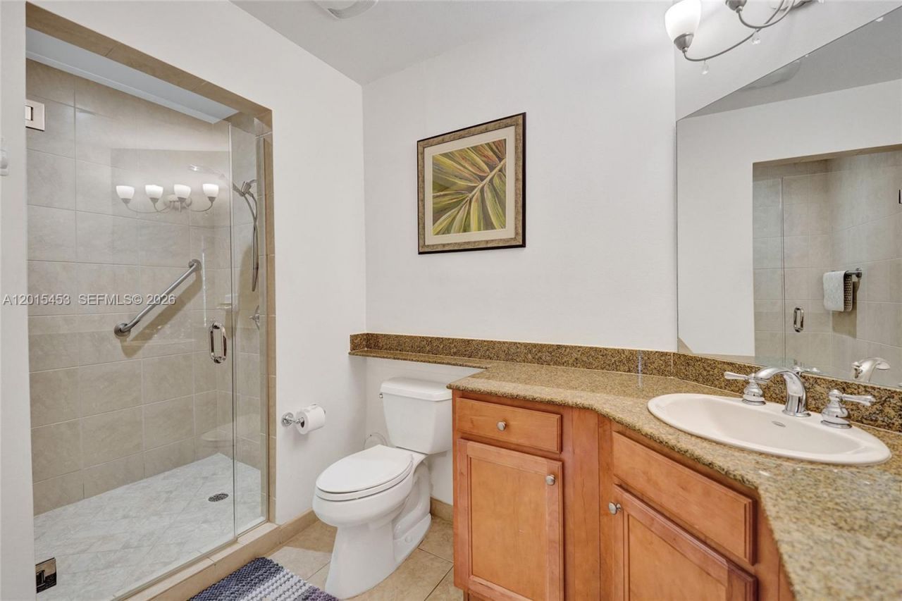16135 Emerald Estates Dr, Unit 166, Weston, FL 33331 Photo