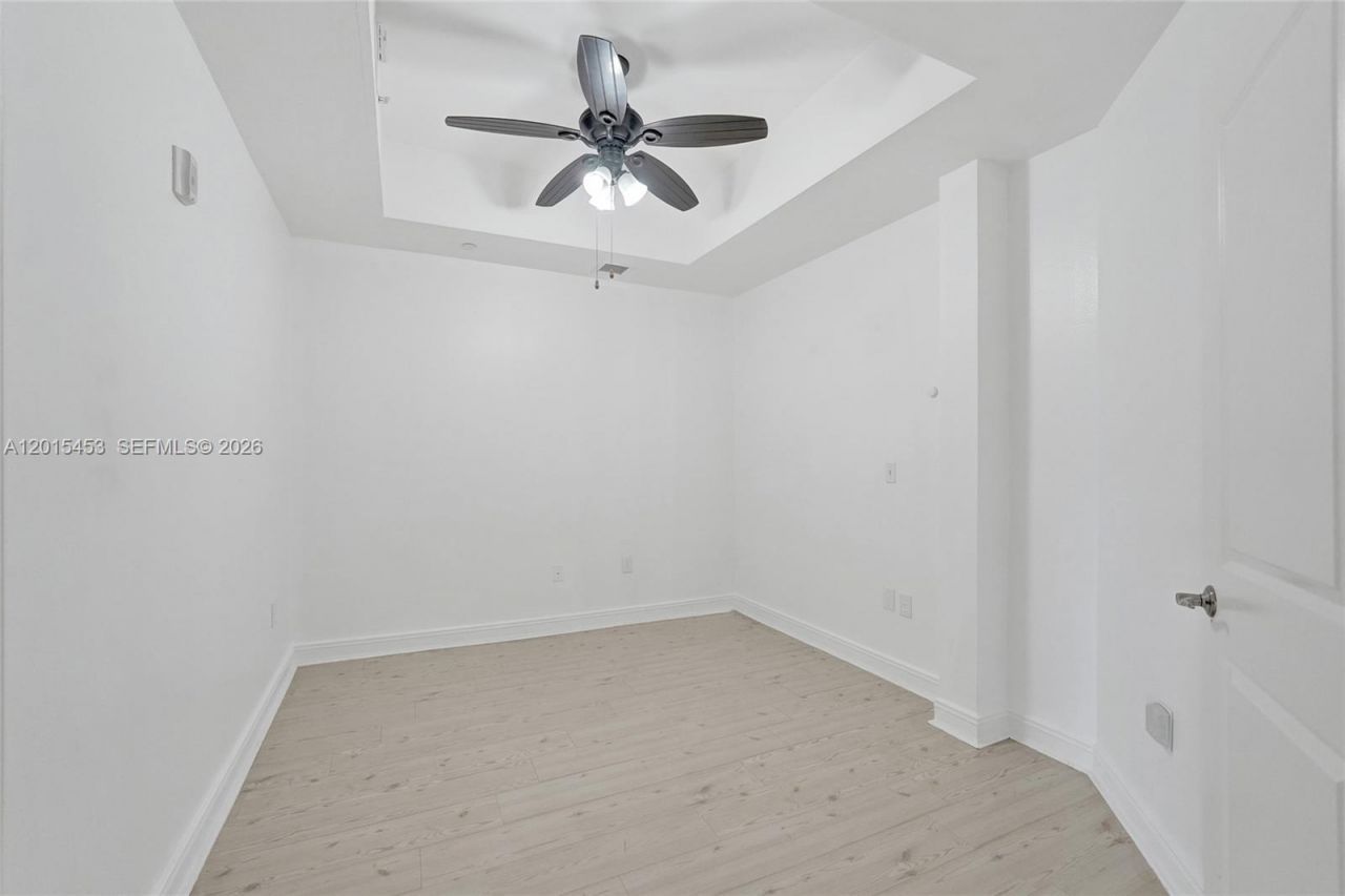 16135 Emerald Estates Dr, Unit 166, Weston, FL 33331 Photo