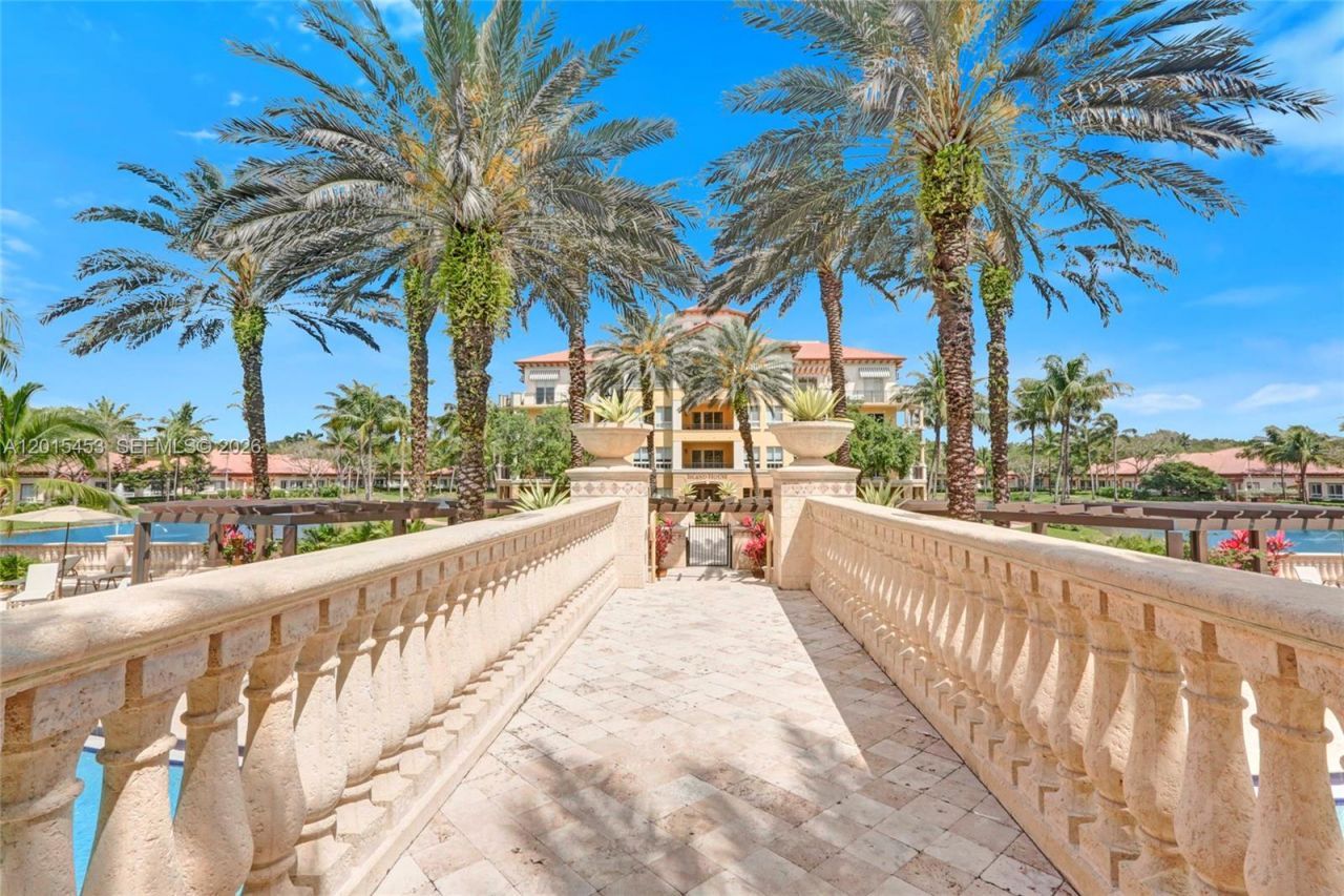 16135 Emerald Estates Dr, Unit 166, Weston, FL 33331 Photo
