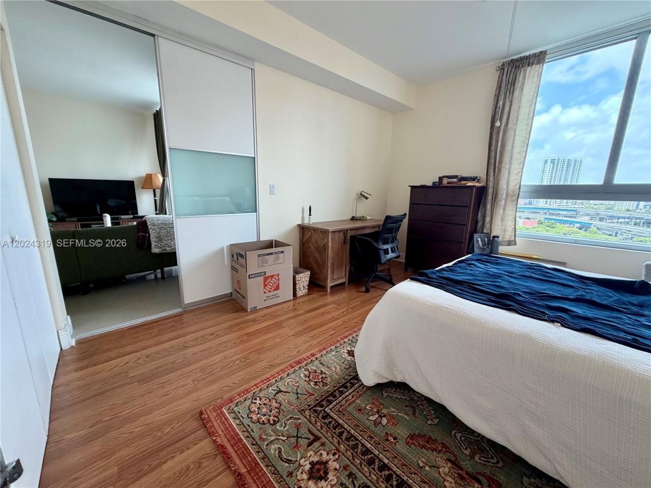 90 SW 3rd St , Unit 1409, Miami, FL 33130 Photo