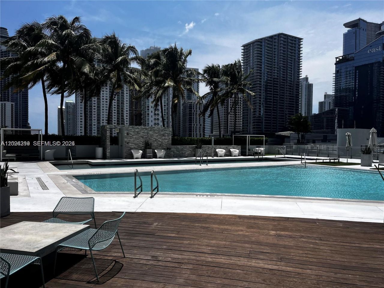 90 SW 3rd St , Unit 1409, Miami, FL 33130 Photo