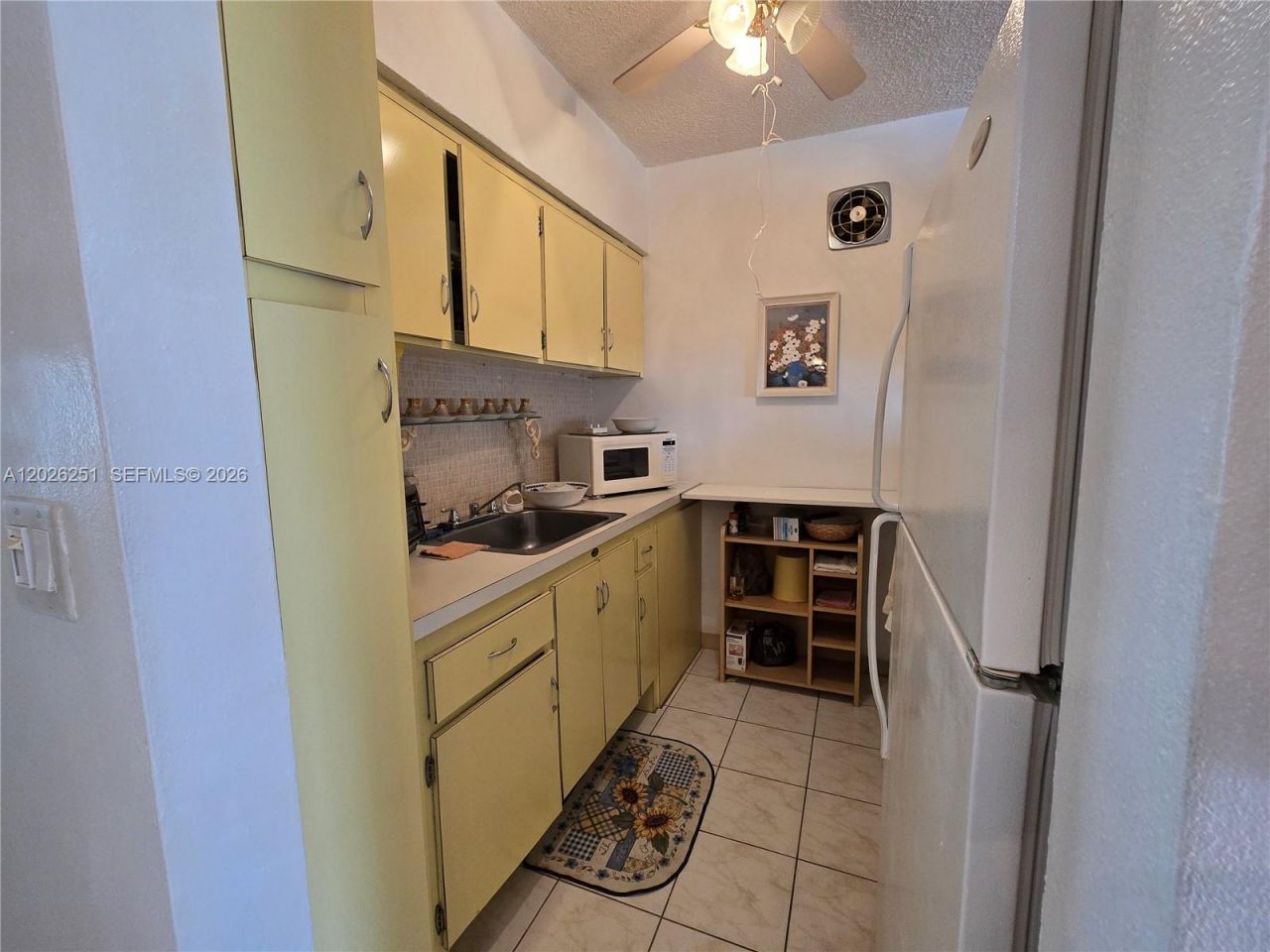 820 SW 11 Street , Unit 4B, Hallandale Beach, FL 33009 Photo
