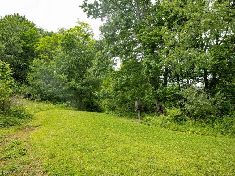 52740 Cr 425 , Fresno, OH 43824 Photo 9