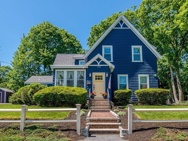 113 Oakdale Ave, Dedham, MA 02026