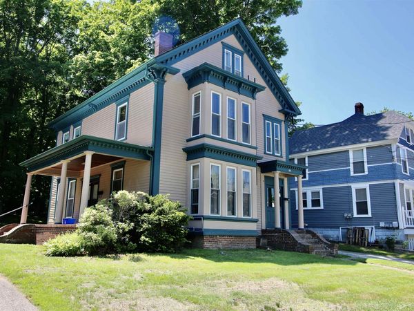 22 Maple Street, Somersworth, NH 03878