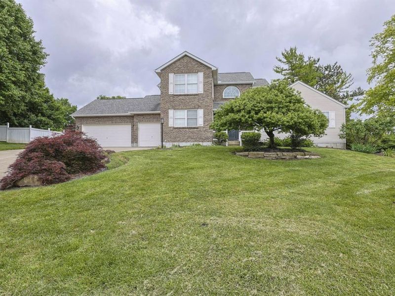 5651 Eagle Nest Court, West Chester, OH 45069 Photo 1