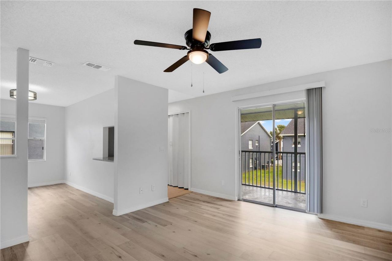 4100 Pershing Pointe Place , Unit 3, Orlando, FL 32822 Photo