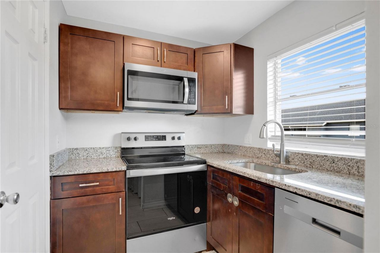 4100 Pershing Pointe Place , Unit 3, Orlando, FL 32822 Photo