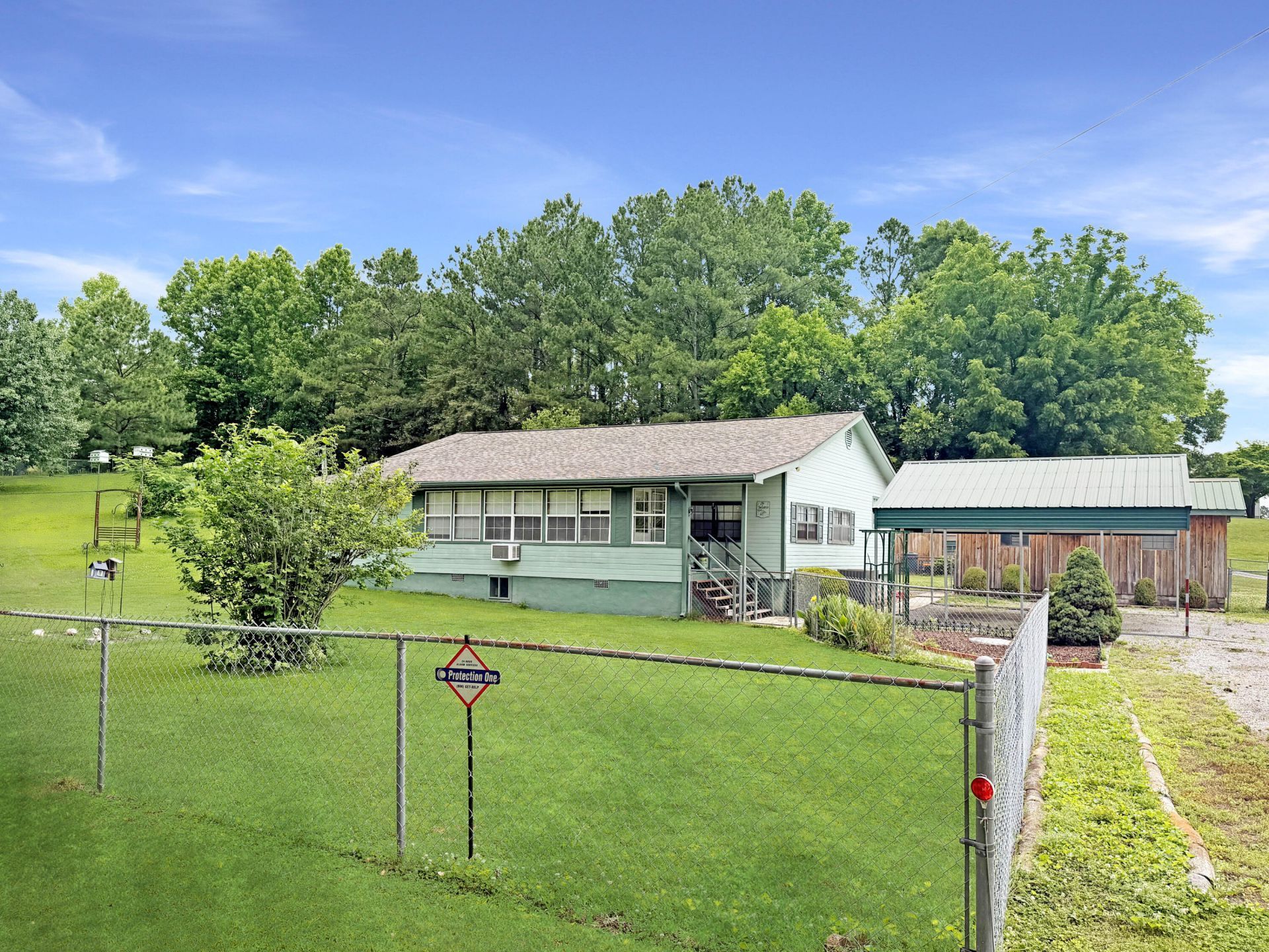 2588 Garretts Chapel Road, Chickamauga, GA 30707 Main Photo