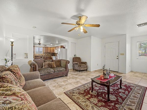 1564 S ROYAL PALM Road, Apache Junction, AZ 85119