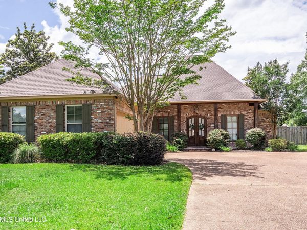 10 Audubon Place, Natchez, MS 39120
