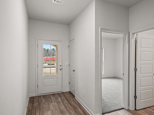 723 Honeysuckle Loop , Canton, MS 39046