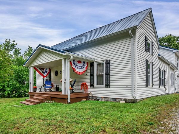 2405 Little Bartons Creek Rd North , Cumberland Furnace, TN 37051