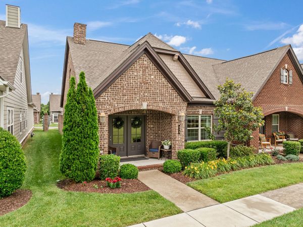 638 Weybridge Dr , Nolensville, TN 37135