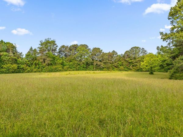 5513 Old Hunter Road , Ooltewah, TN 37363