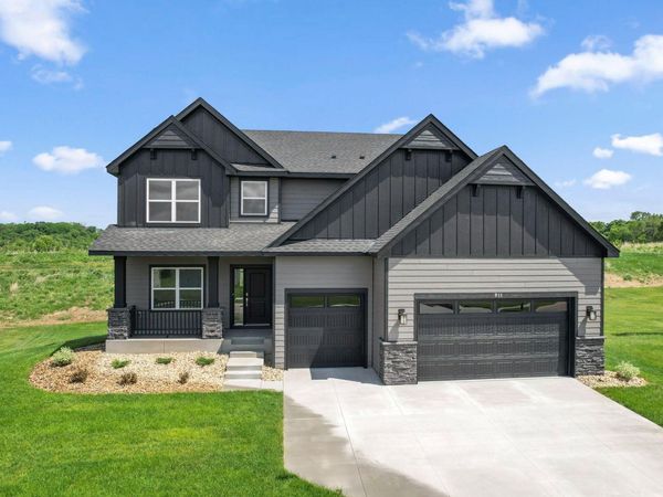 911 Milborne Lane NW, Rochester, MN 55901