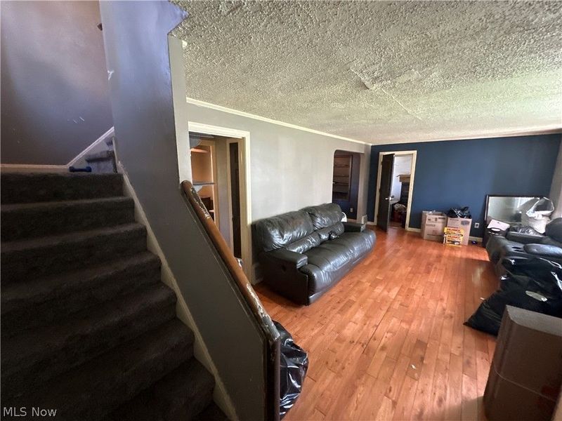 20711 E Ridgewood Avenue, Warrensville Heights, OH 44122 Photo 4